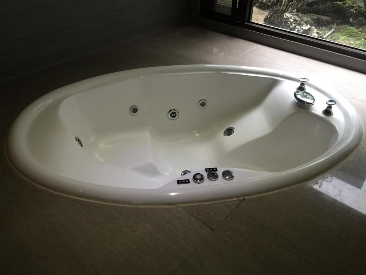 Li-Gin Motel Ťia-i Exteriér fotografie