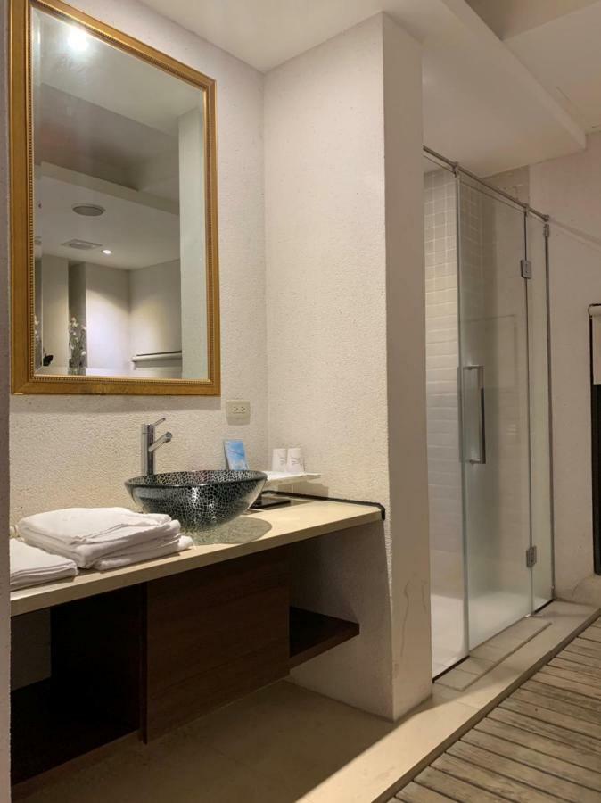 Li-Gin Motel Ťia-i Exteriér fotografie